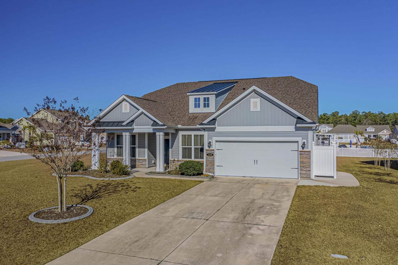 1228 Shiloh Loop - Photo 1