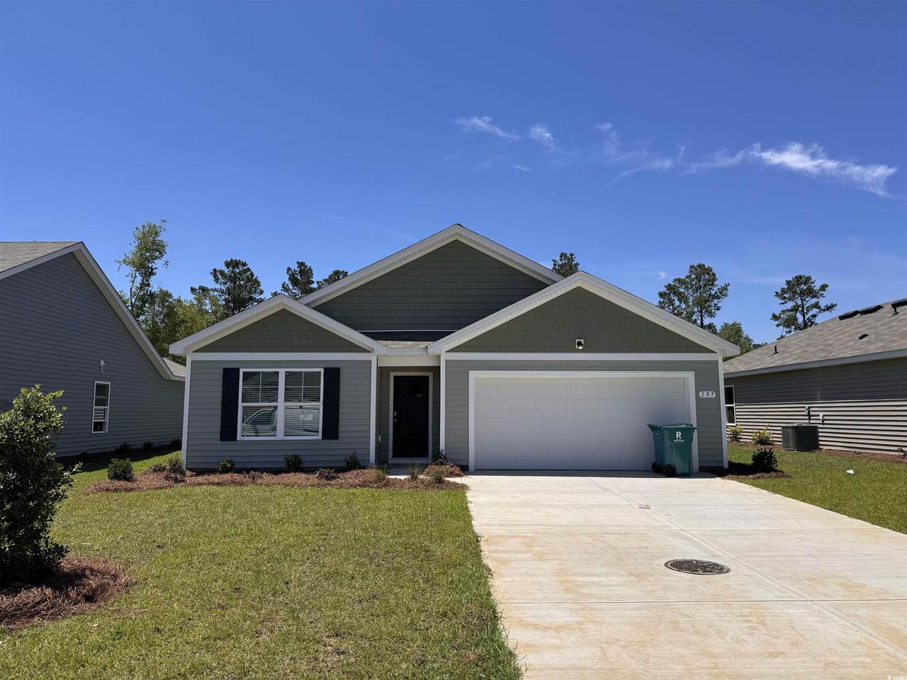 197 Cambridge Dr. - Photo 1
