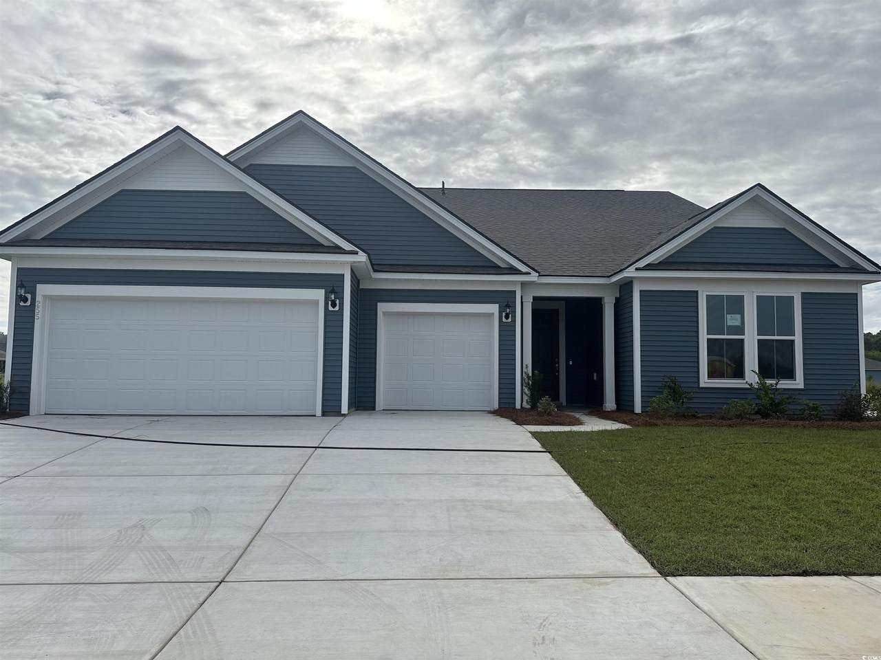 255 River Edge Dr. - Photo 1