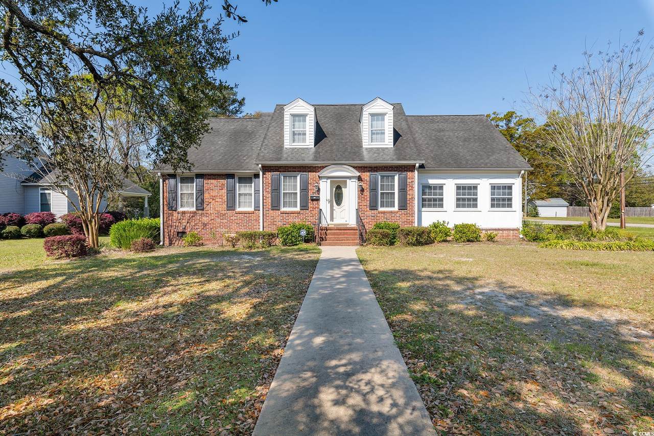 304 Morgan Ave. - Photo 1