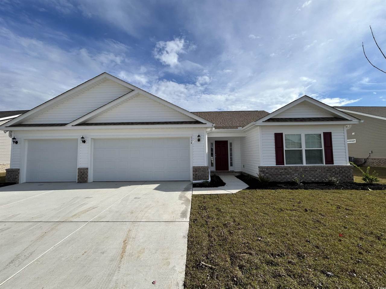 714 Woodside Dr. - Photo 1