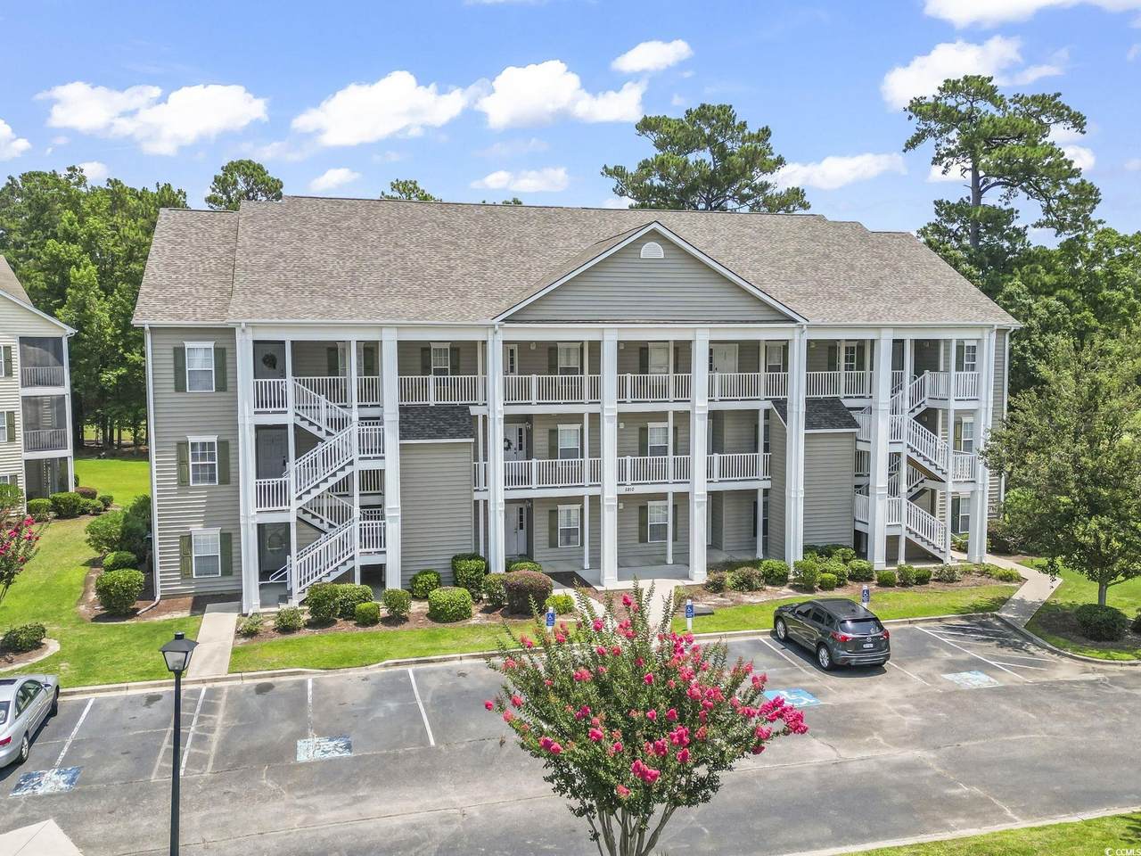 5810 Longwood Dr. - Photo 1