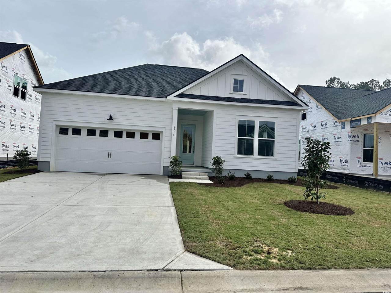 6715 Genesis Dr - Photo 1