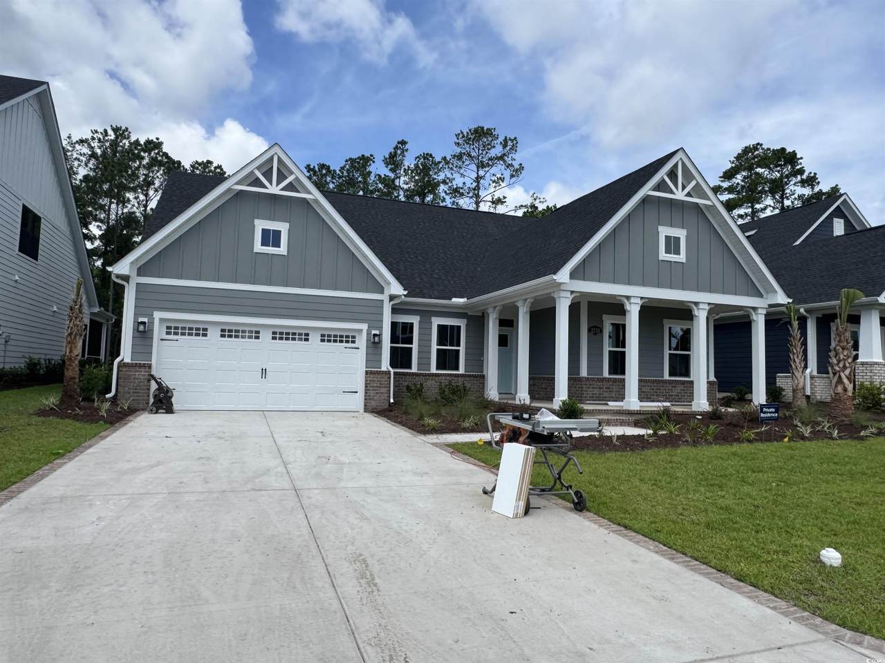 2233 Vera Way - Photo 1