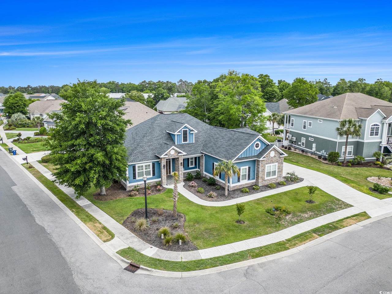 1201 Surf Pointe Dr. - Photo 1