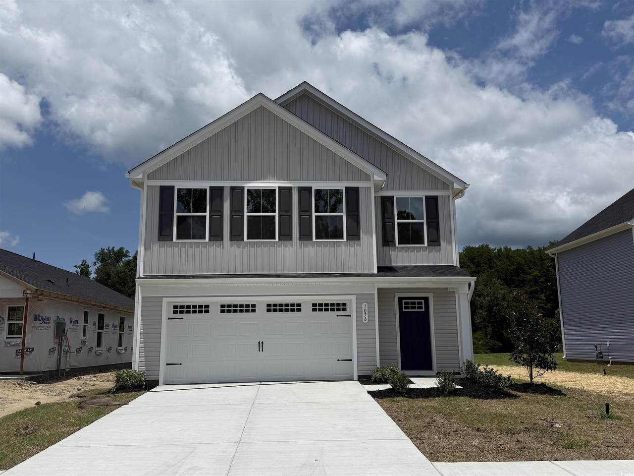 1076 Oak Meadow Dr. - Photo 1