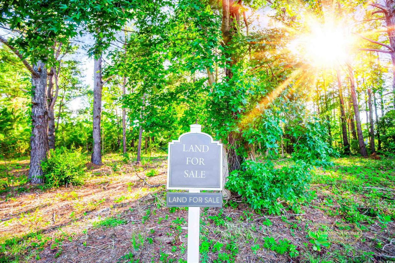 1009 Happy Ln. - Photo 1