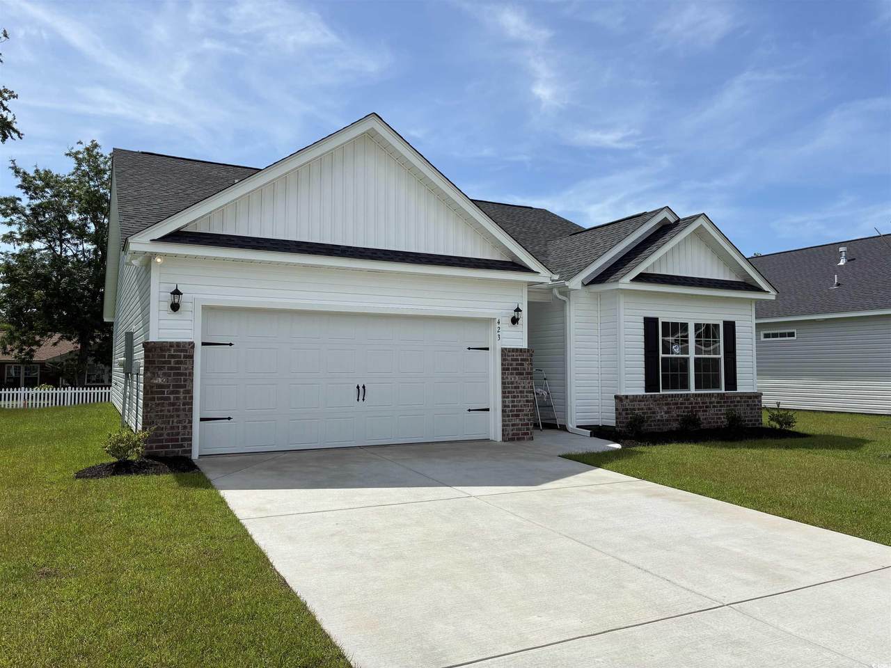 423 Lifestyle Court - Photo 1