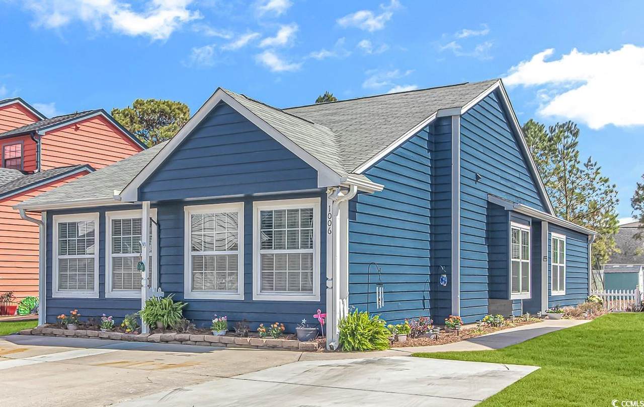 1006 Charles St. - Photo 1