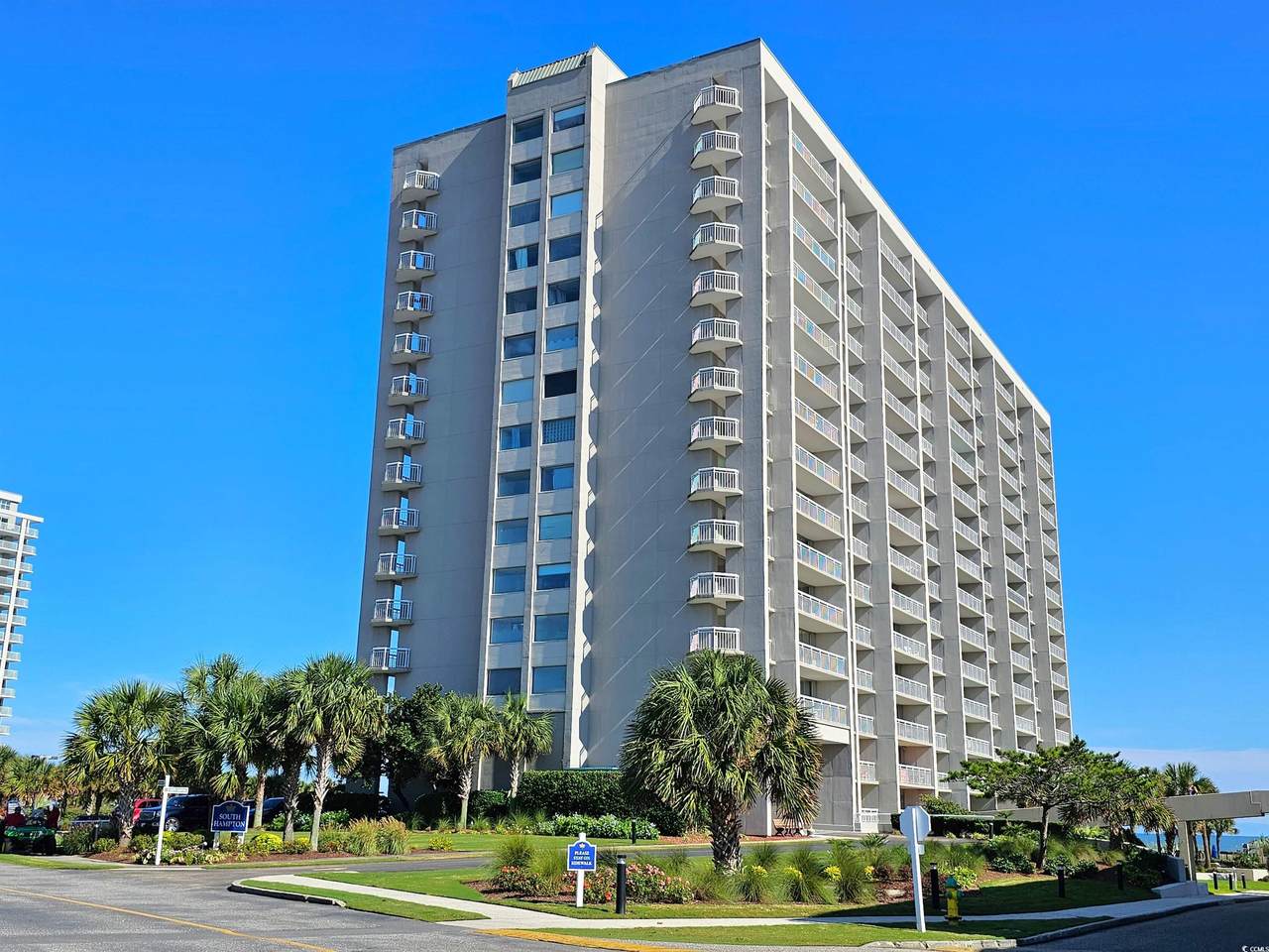 9820 Queensway Blvd. - Photo 1