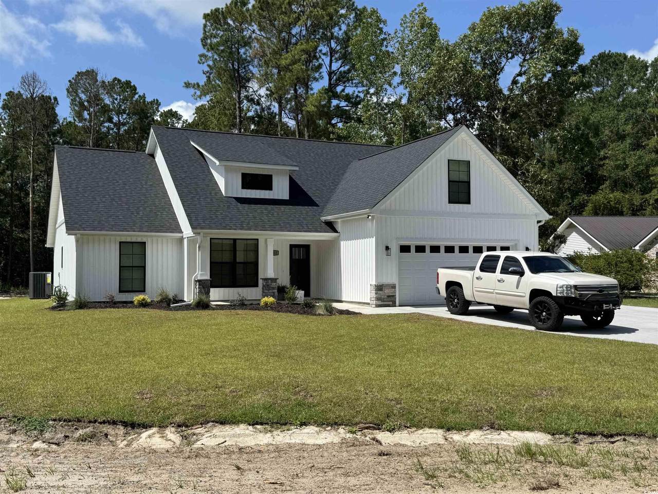 1353 White Oak Ln. - Photo 1