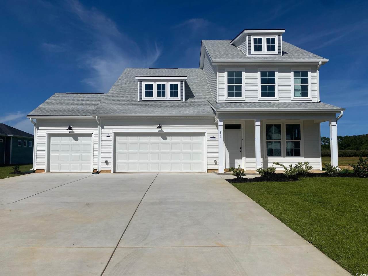 451 Joseph St - Photo 1