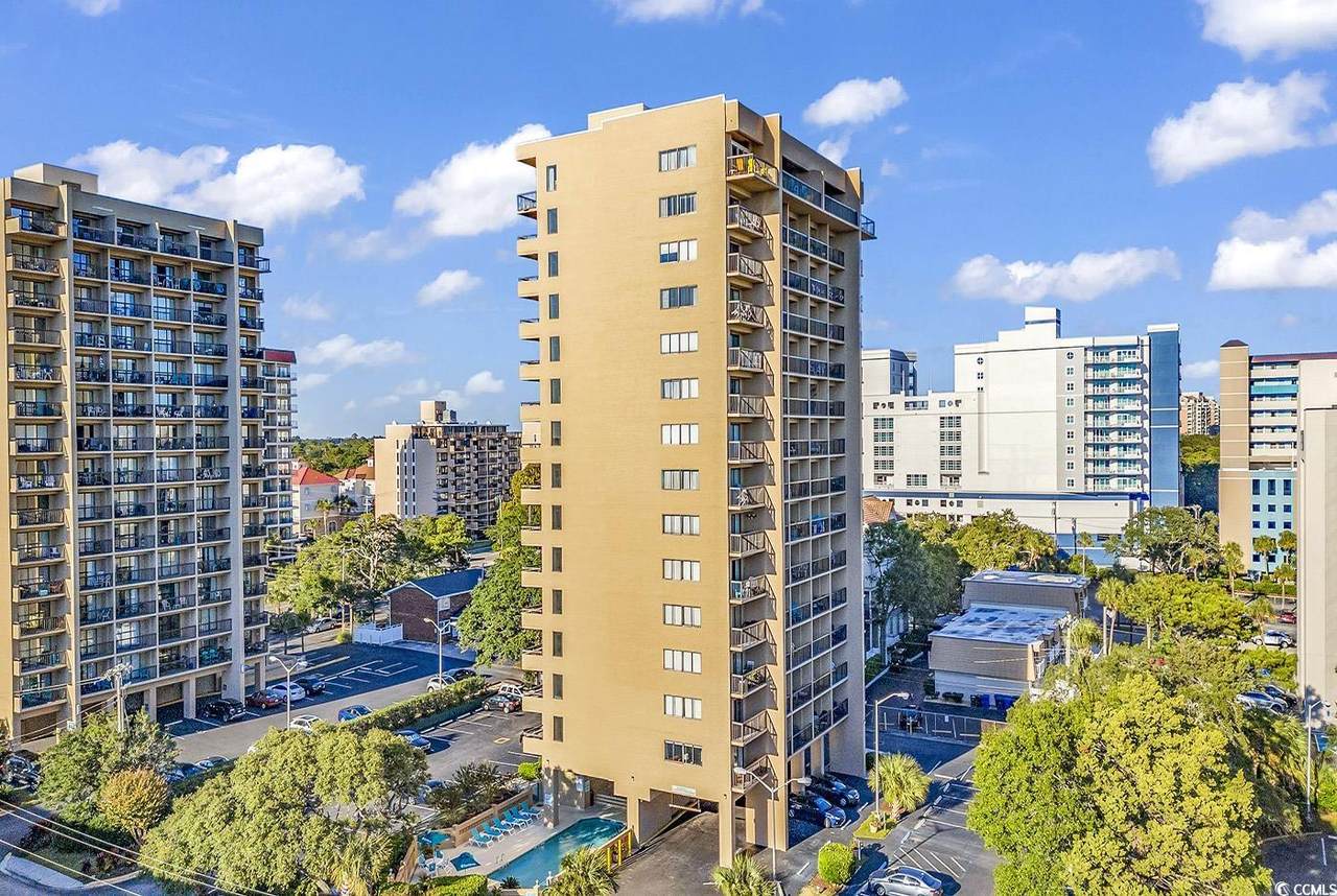 201 75th Ave N - Photo 1