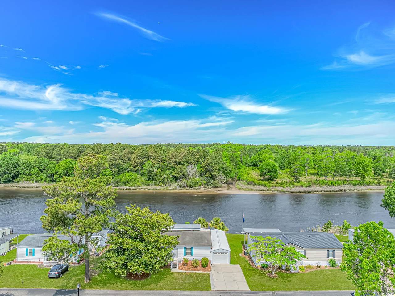 809 Waterway Dr. - Photo 1