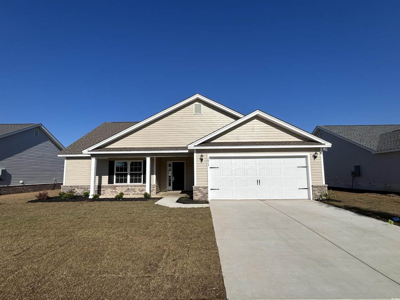 1013 Woodside Dr. - Photo 1