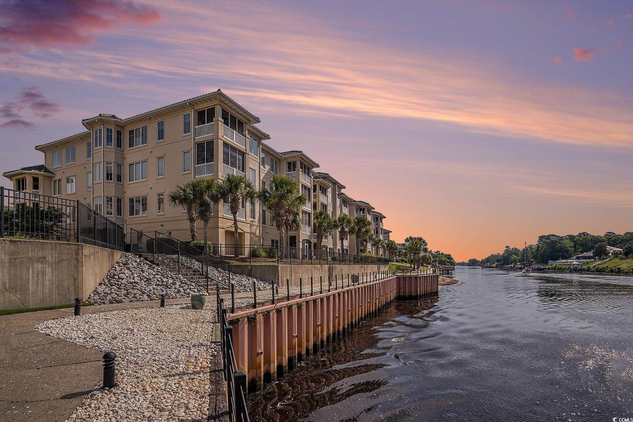 2180 Waterview Dr. - Photo 1