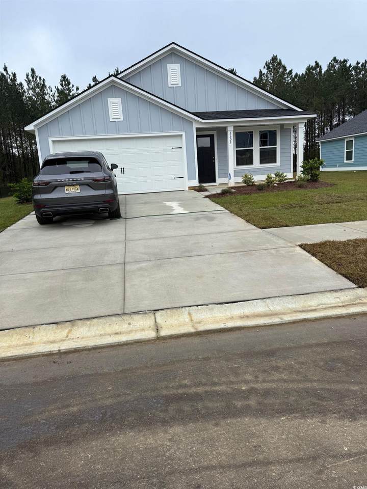 1605 King Oaks Loop - Photo 1