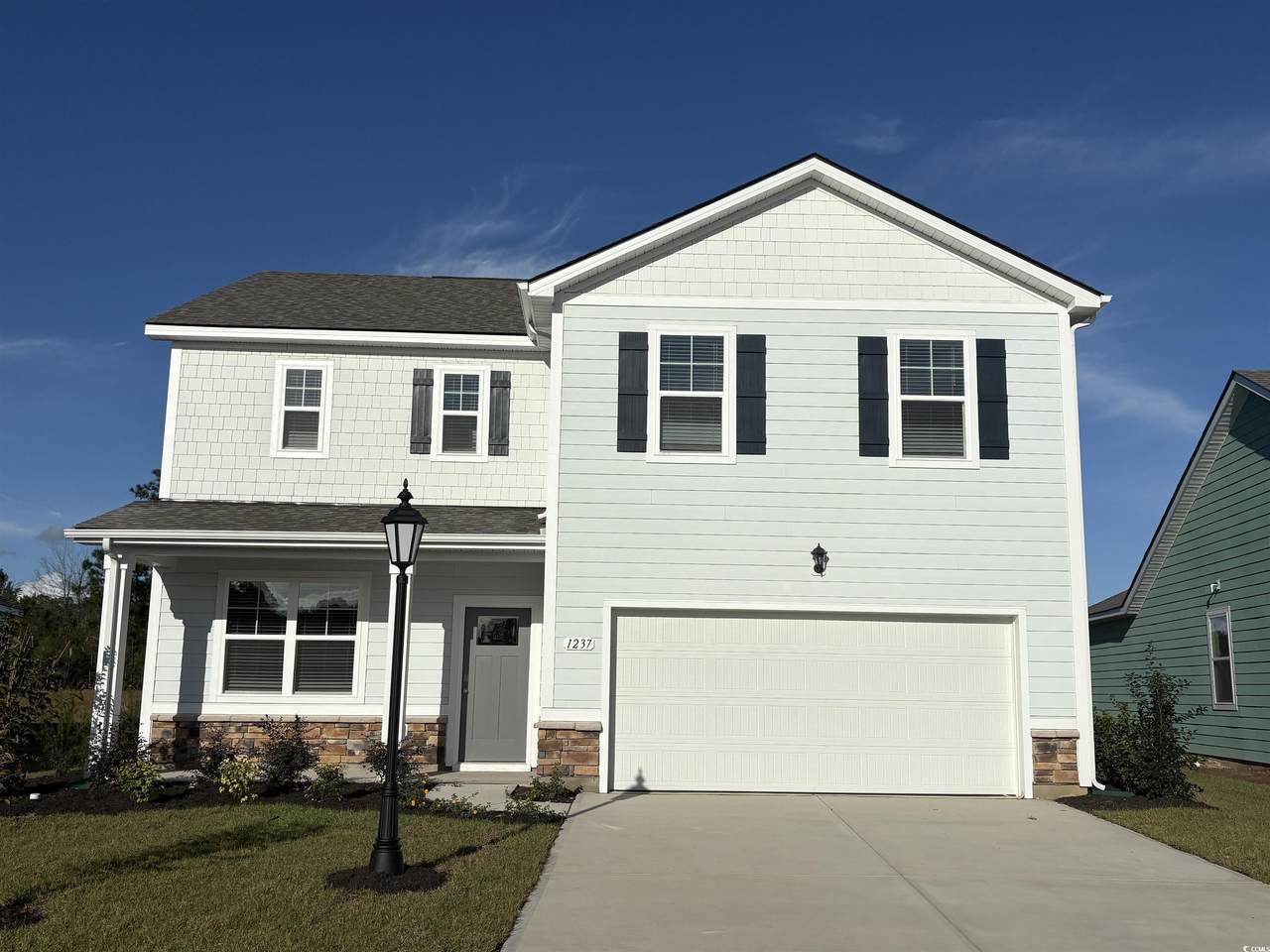 1237 Woodhouse Dr - Photo 1