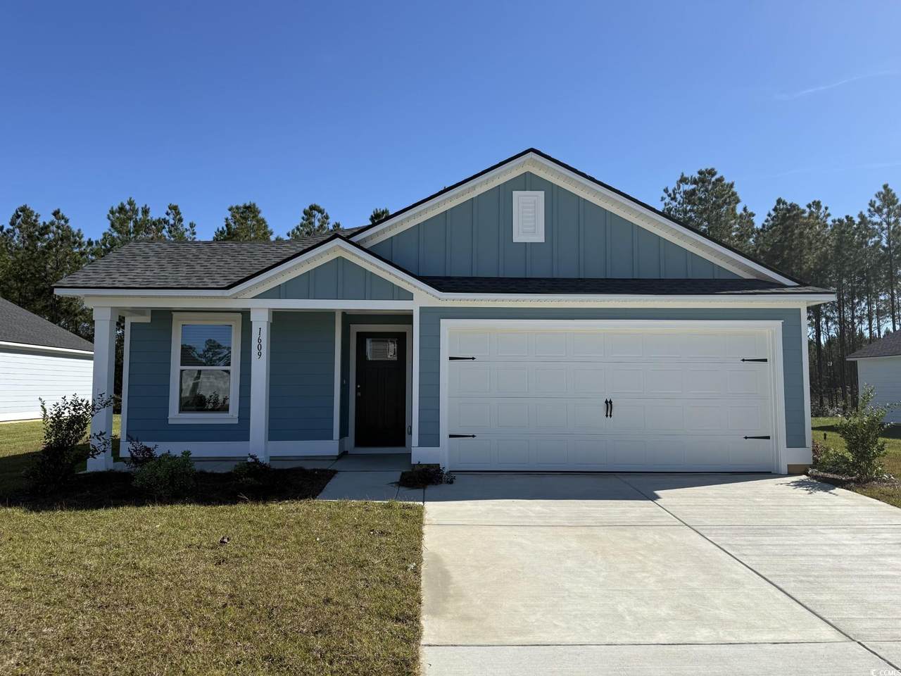 1609 King Oaks Loop - Photo 1