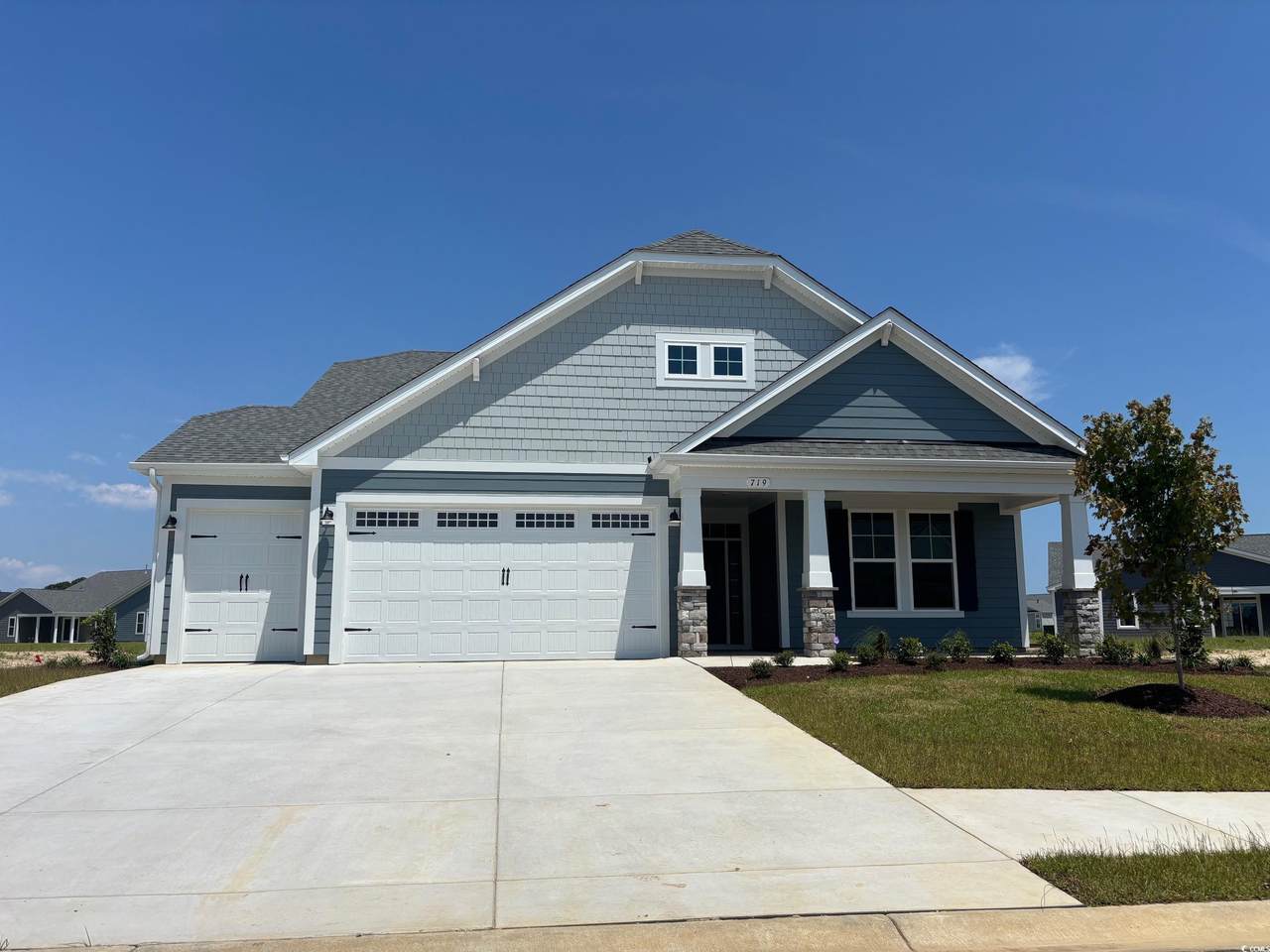 719 St. Vincent Loop - Photo 1