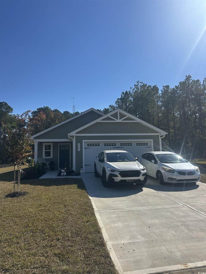 8081 Sterling Oaks Dr - Photo 1