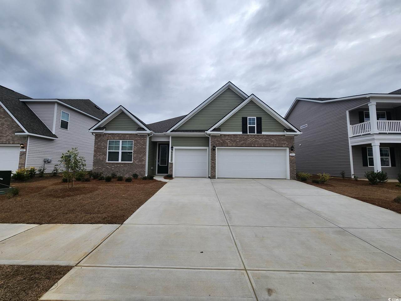 893 Ireland Dr. - Photo 1