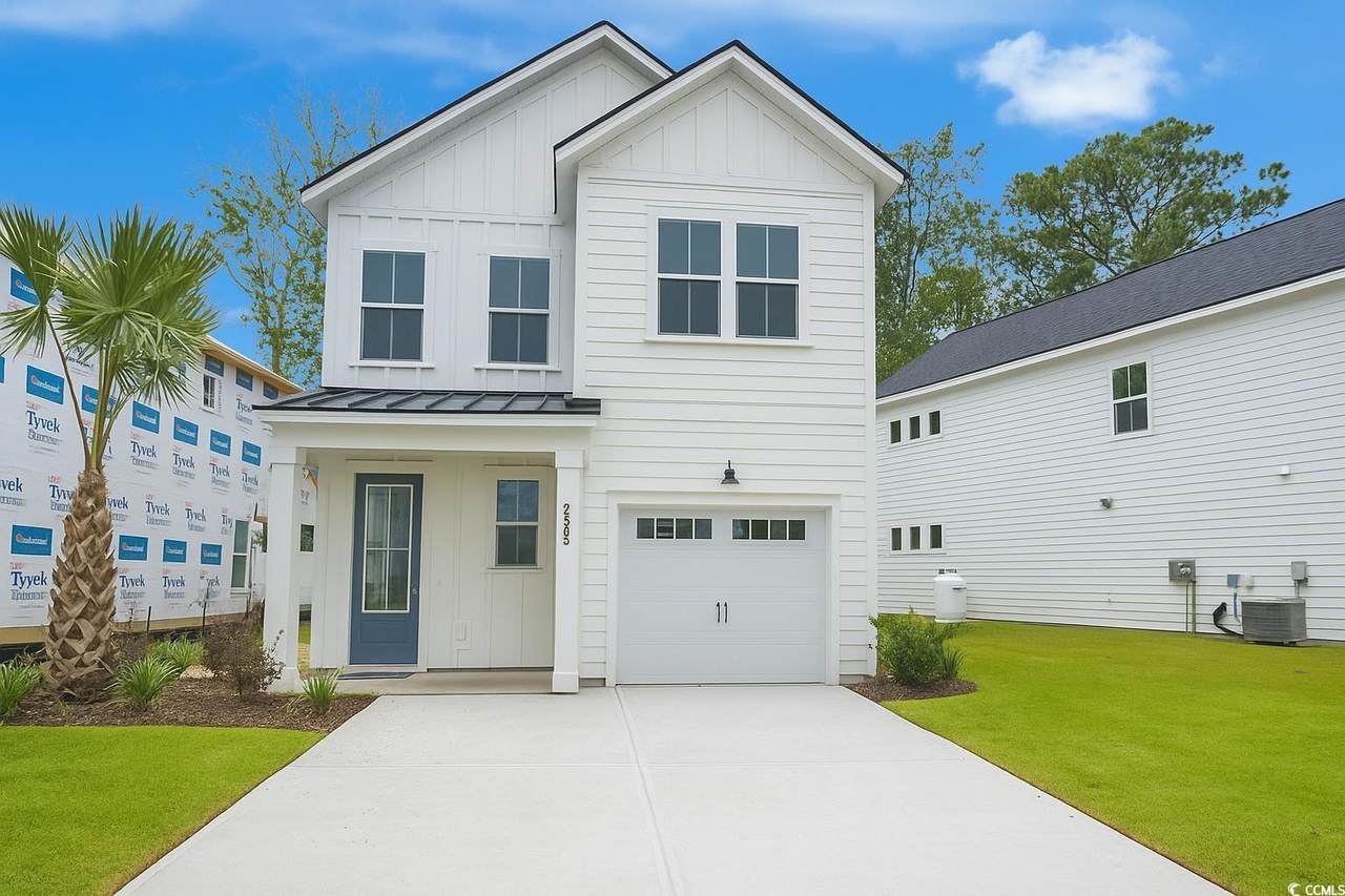2408 Hillbourne Loop - Photo 1