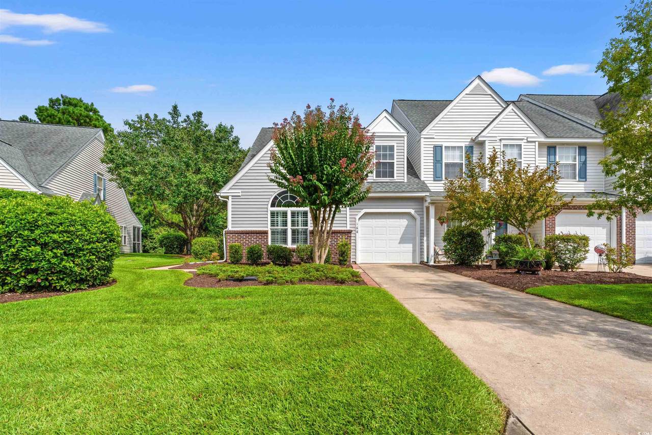 168 Wimbledon Way - Photo 1