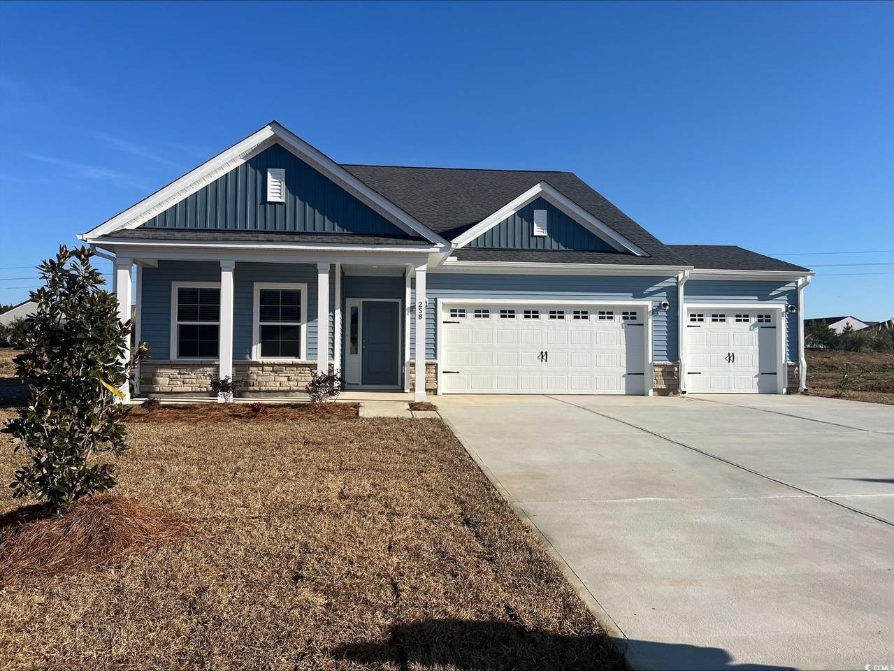 258 Mayflower Dr. - Photo 1