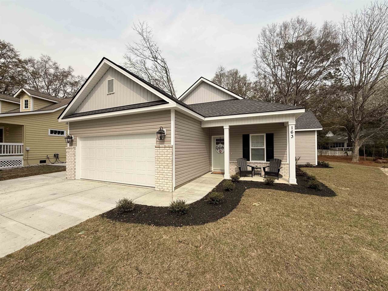 163 Safe Harbor Ave. - Photo 1
