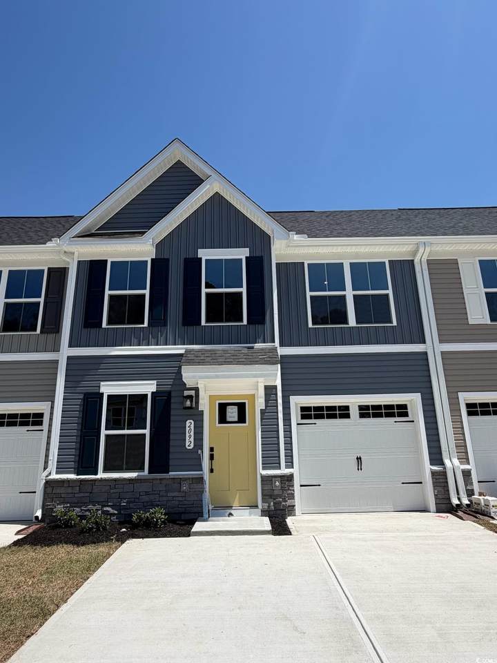 2092 Parow Ln Nw - Photo 1