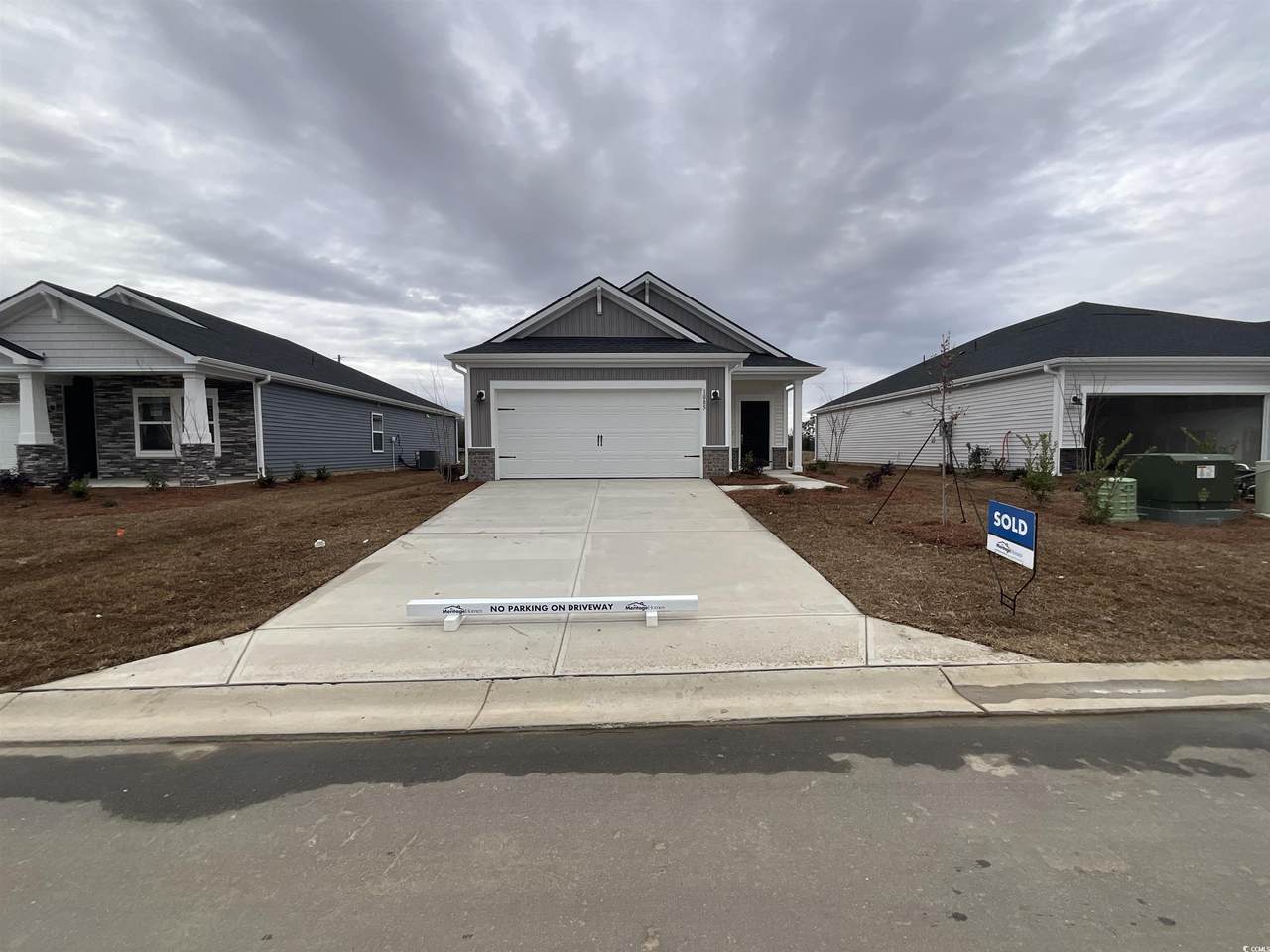 1085 Lauryn Oak Loop - Photo 1