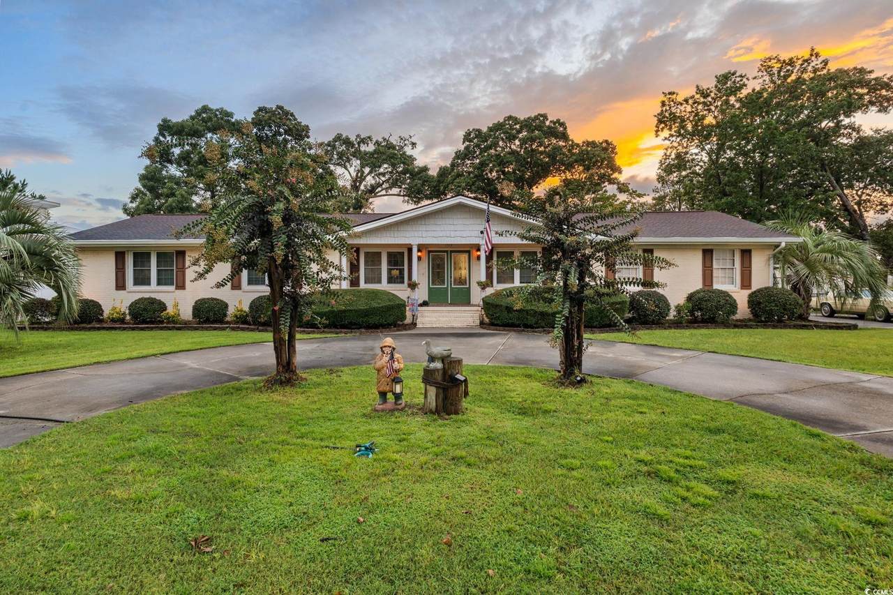 1513 Magnolia Dr. - Photo 1