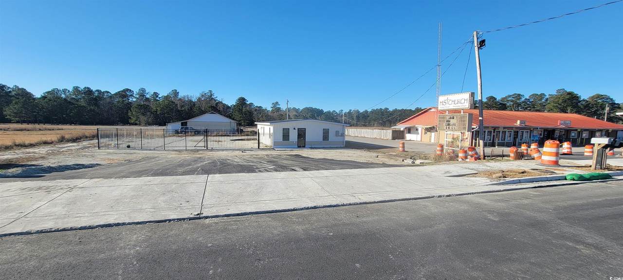 1046 Highway 9 Business E - Photo 1