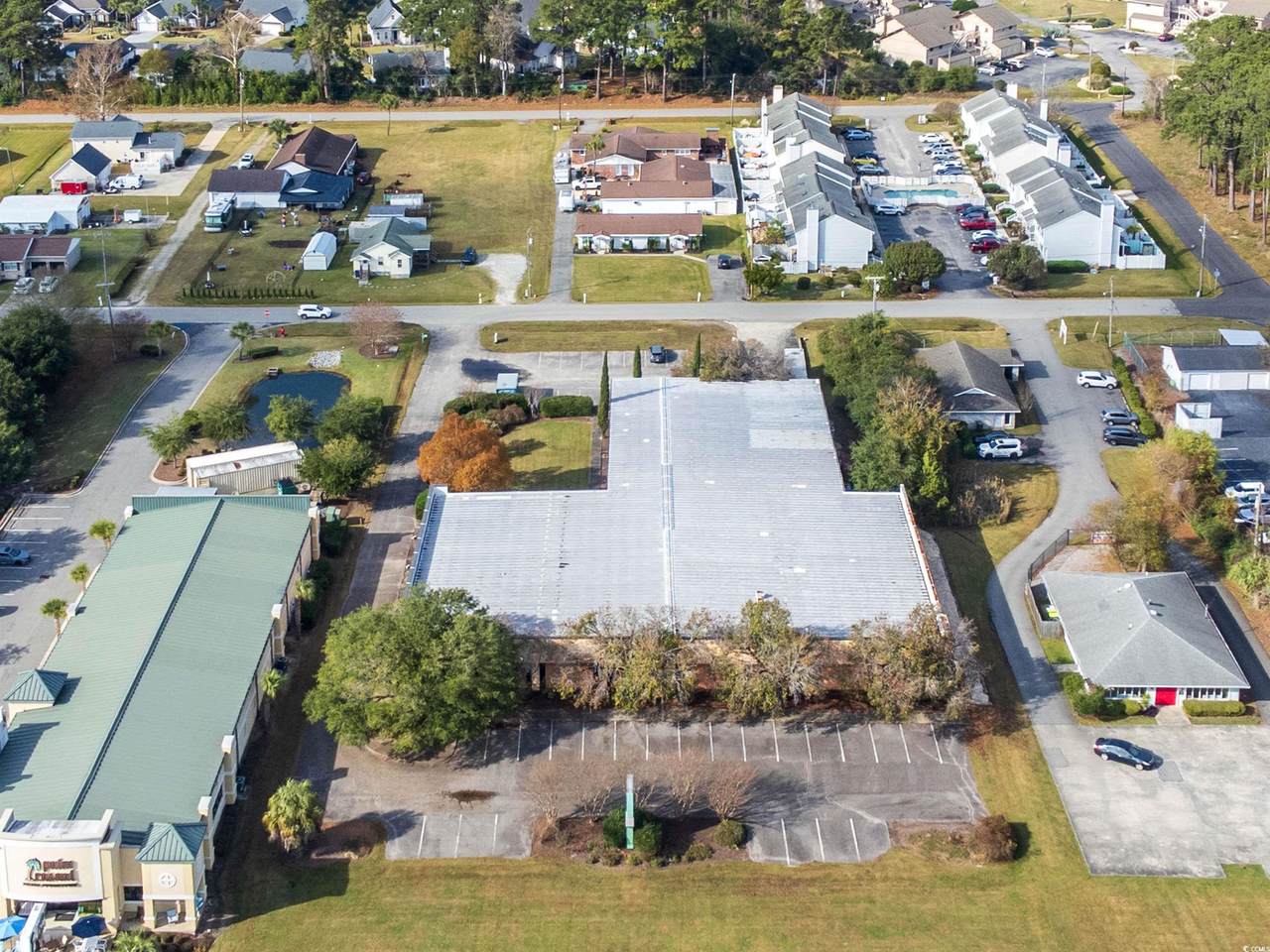 3005 Highway 17 Bypass - Photo 1