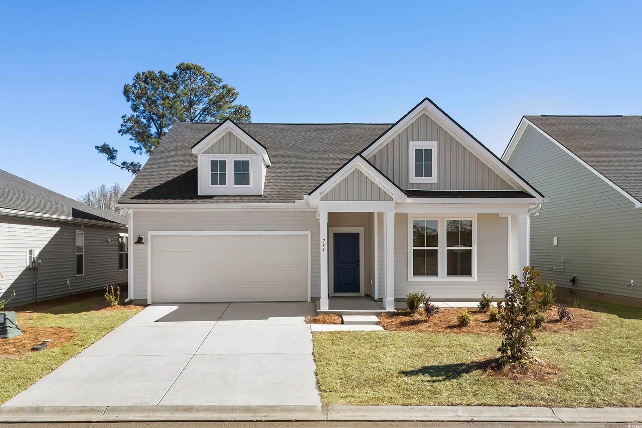 744 Sun Colony Blvd. - Photo 1