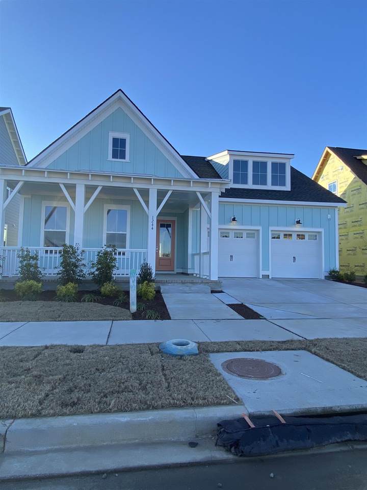 1244 Newell Dr - Photo 1