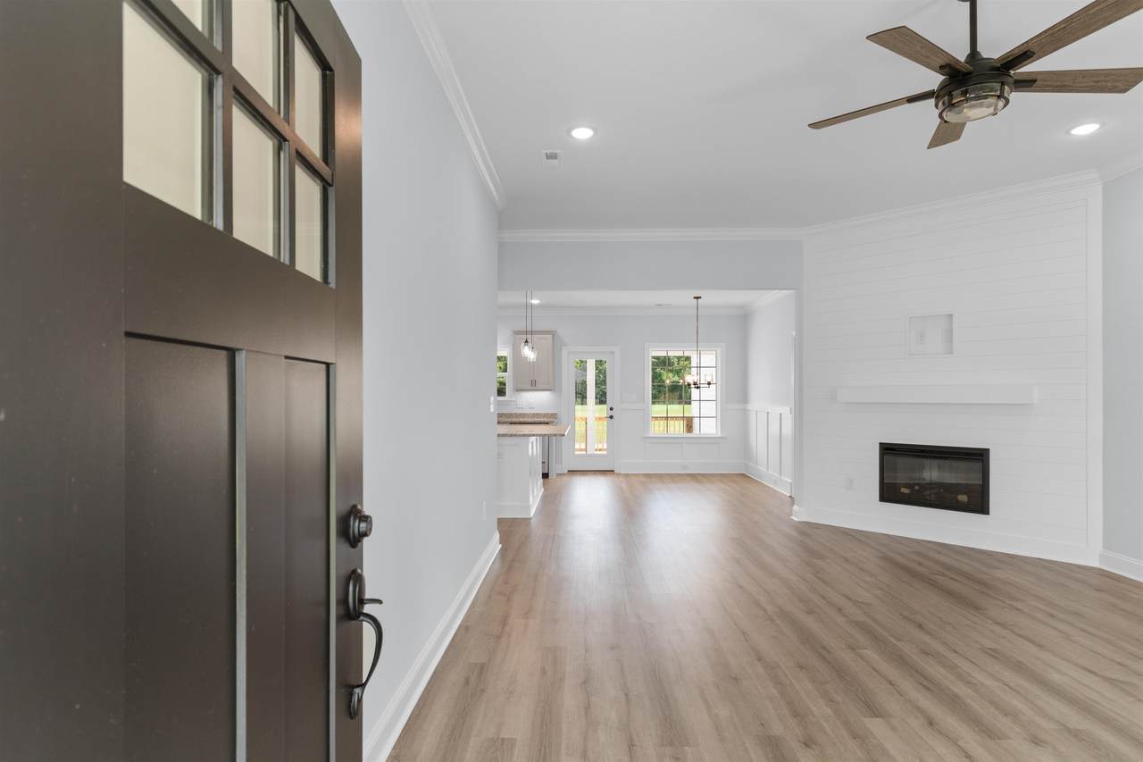 https://bt-photos.global.ssl.fastly.net/ccar/1280_boomver_2_2600904-2.jpg