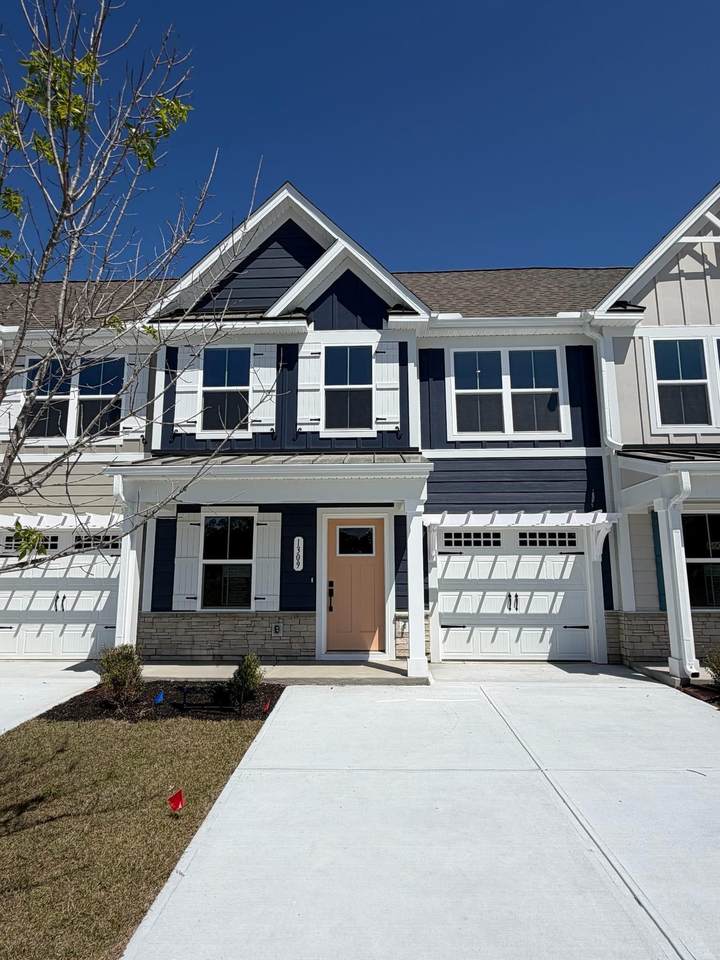 1309 Pleasant View Dr - Photo 1
