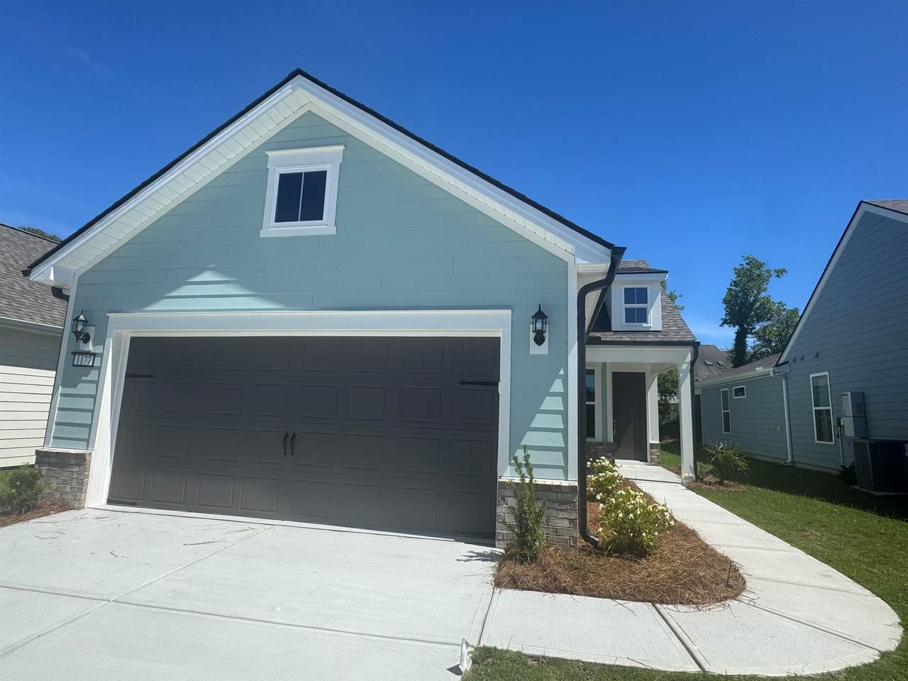1177 Lady Bird Way - Photo 1