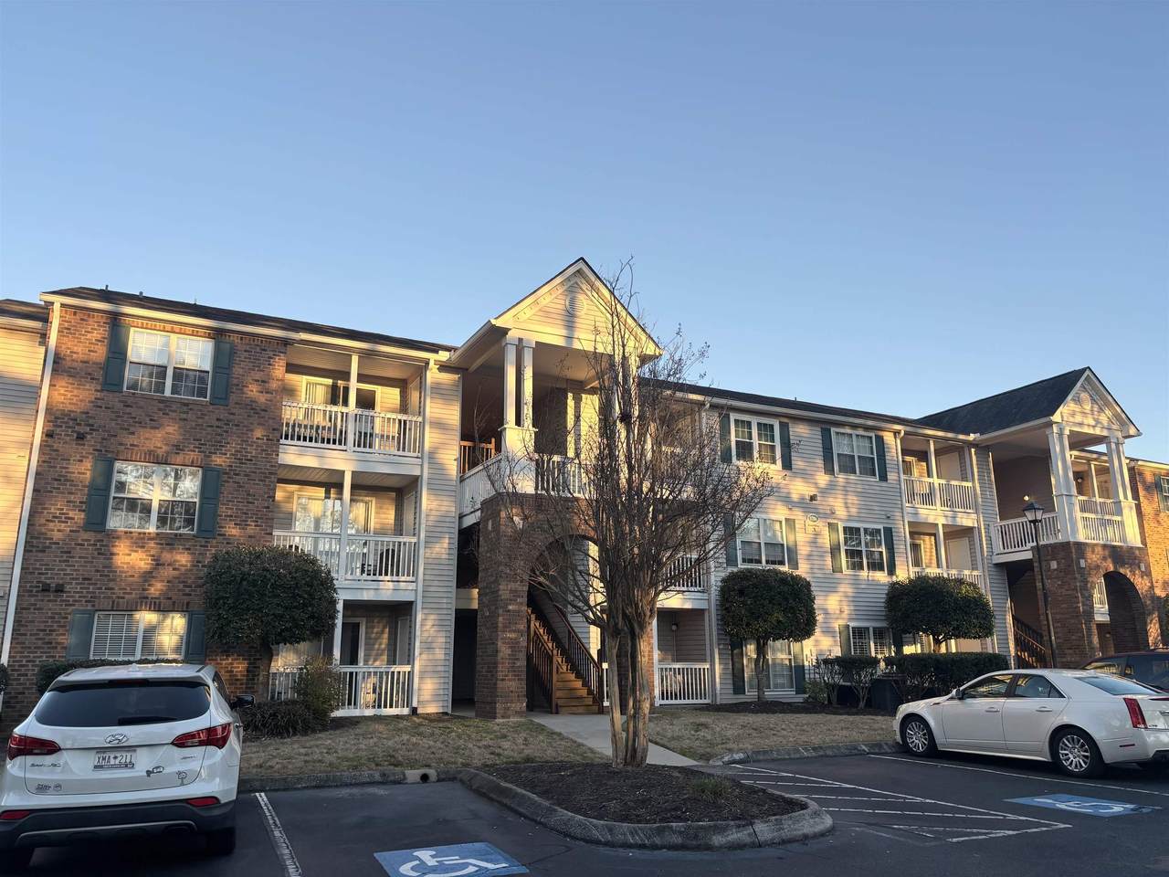 3768 Hitchcock Way - Photo 1