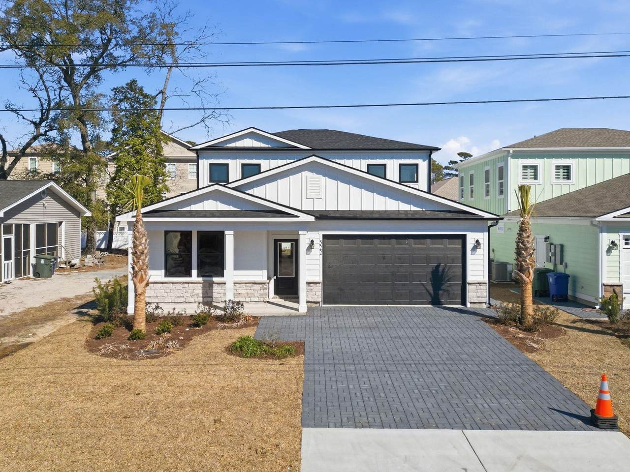 522 6th Ave. S - Photo 1