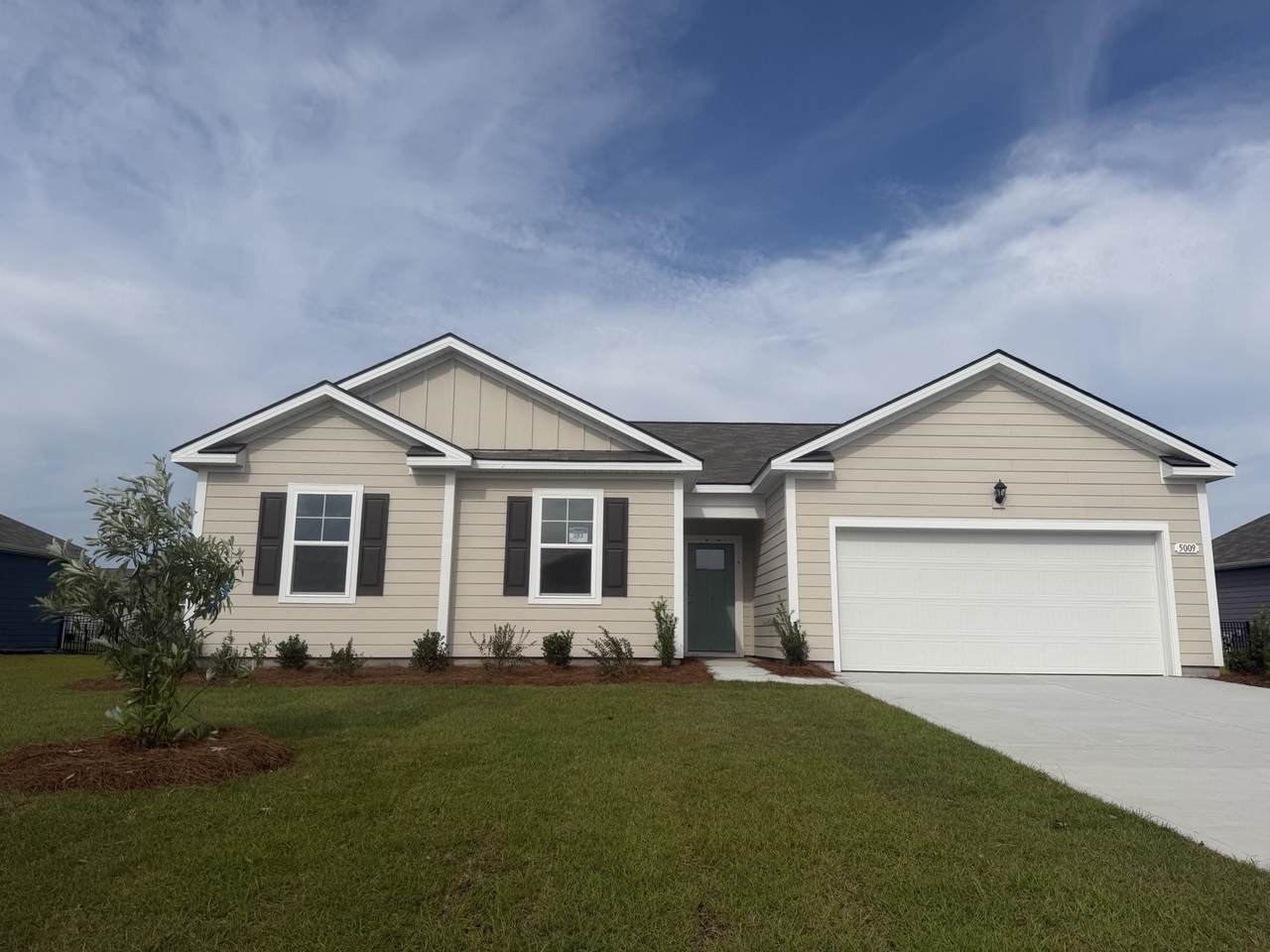 5009 Yellowstone Dr. - Photo 1
