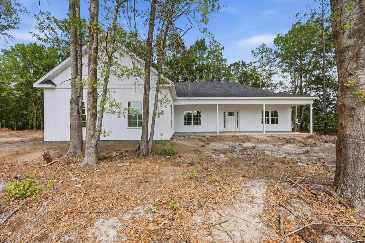 616 Goretown Loop - Photo 1