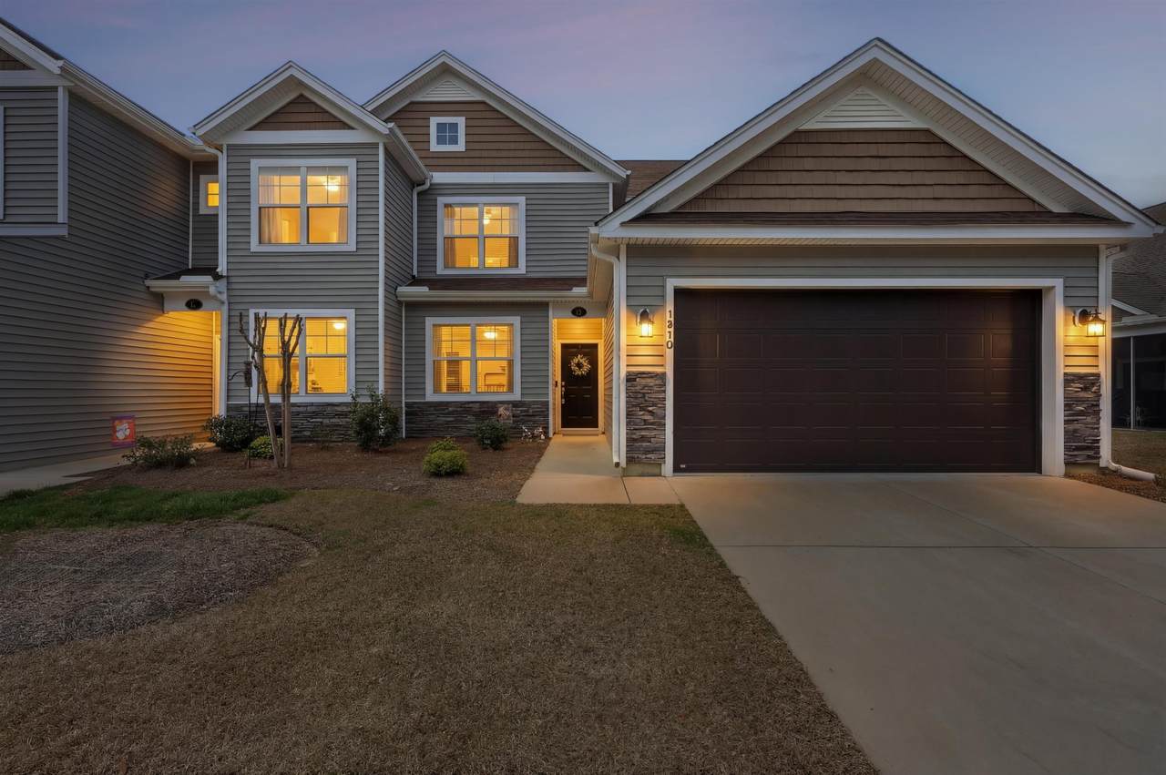131 Machrie Loop - Photo 1