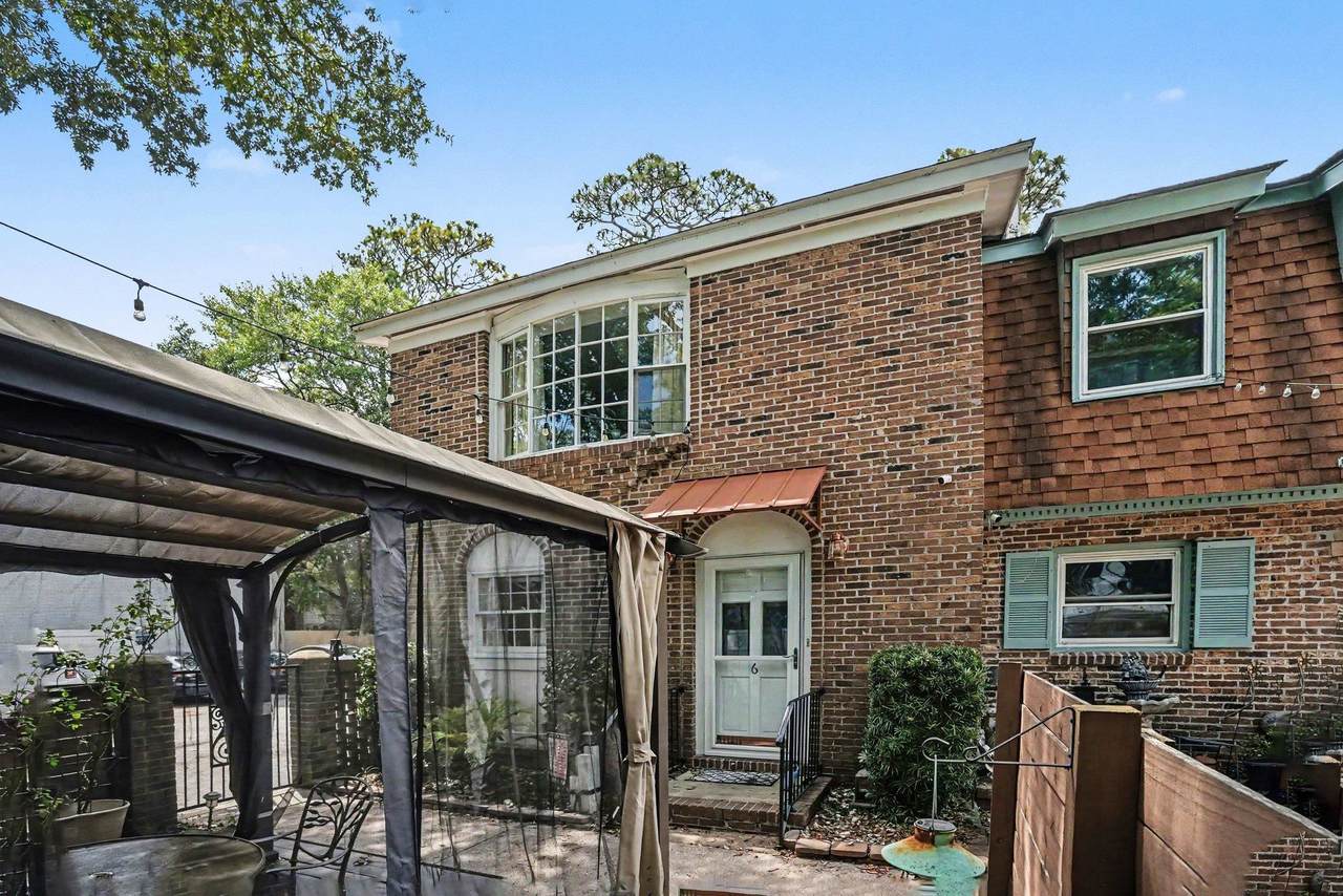 403 76th Ave. N - Photo 1