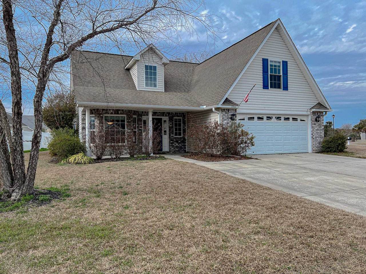 1066 Great Lakes Circle - Photo 1