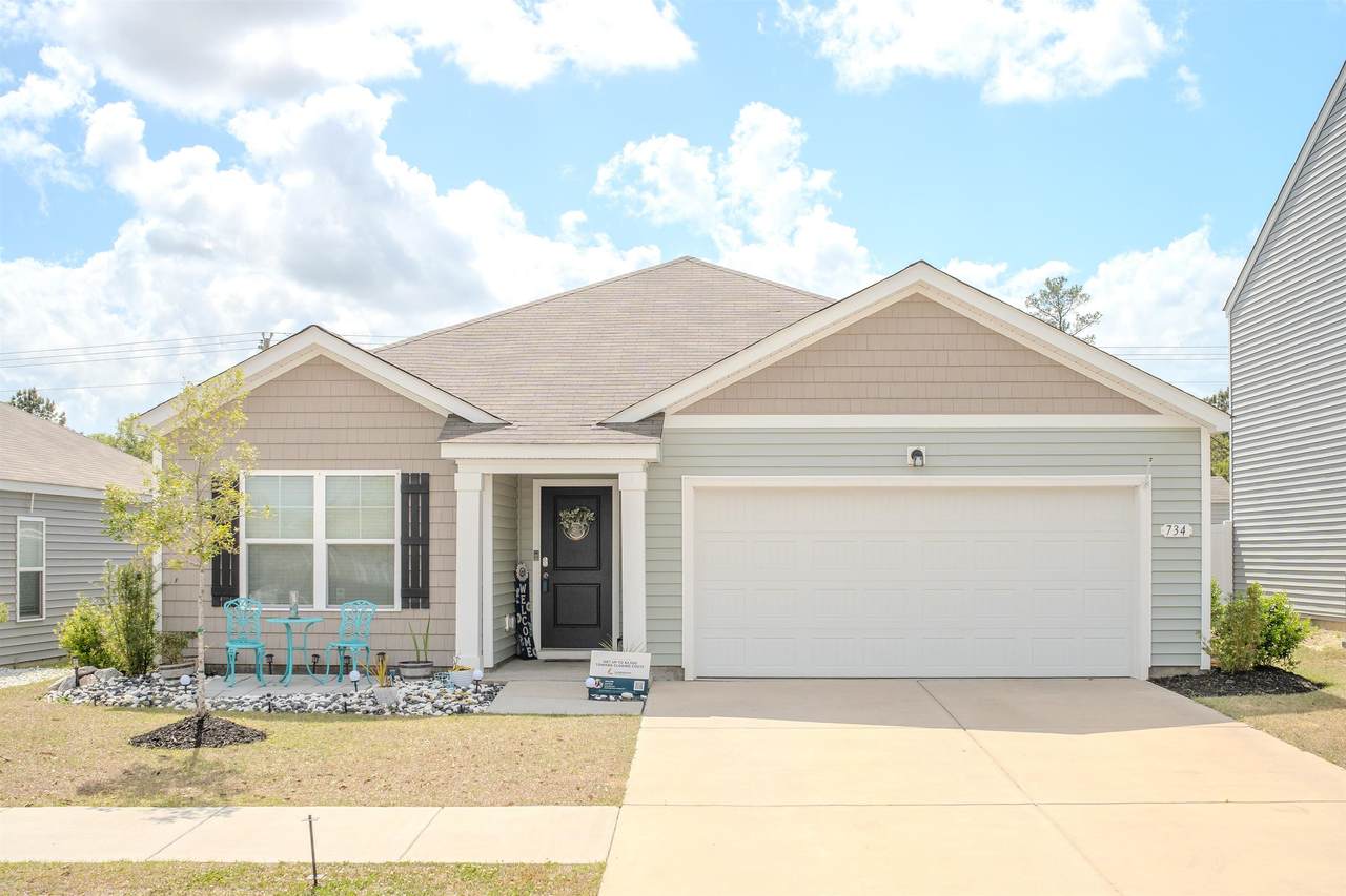 734 Woodland Farms Circle - Photo 1