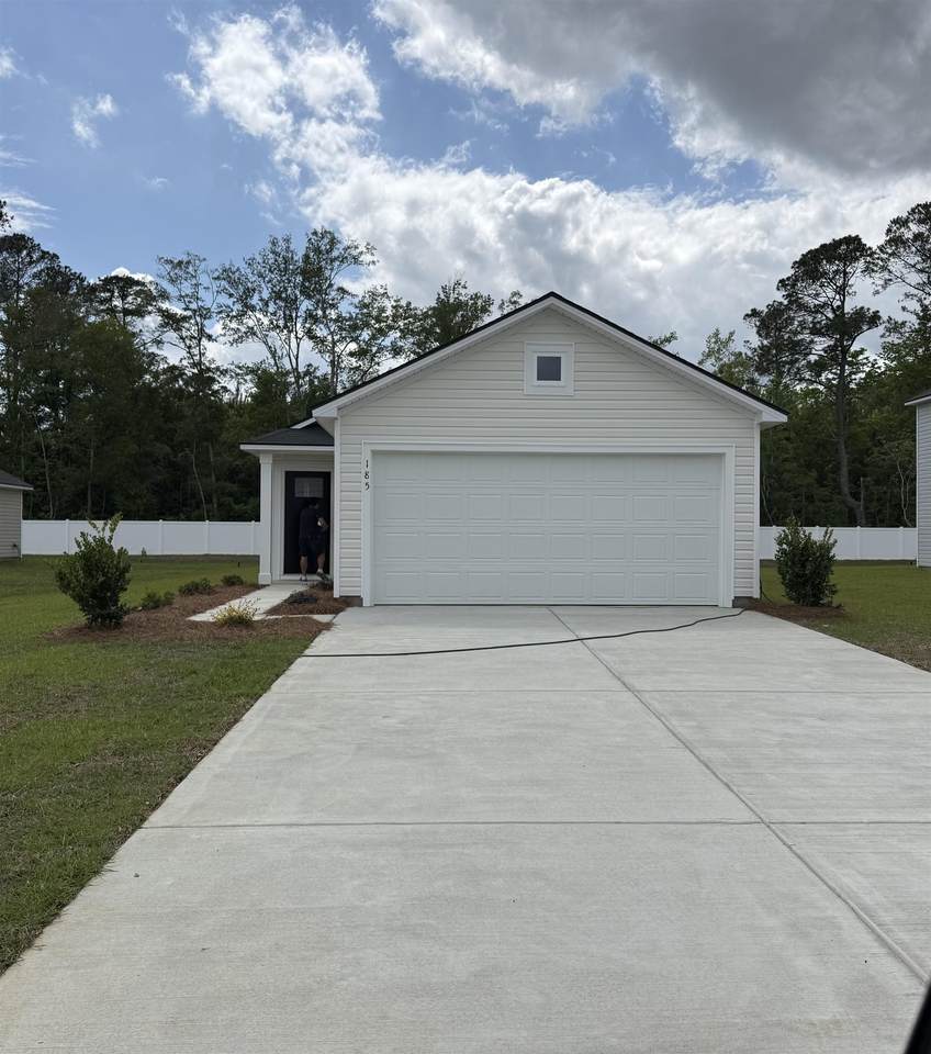 185 Birchwood Dr. - Photo 1