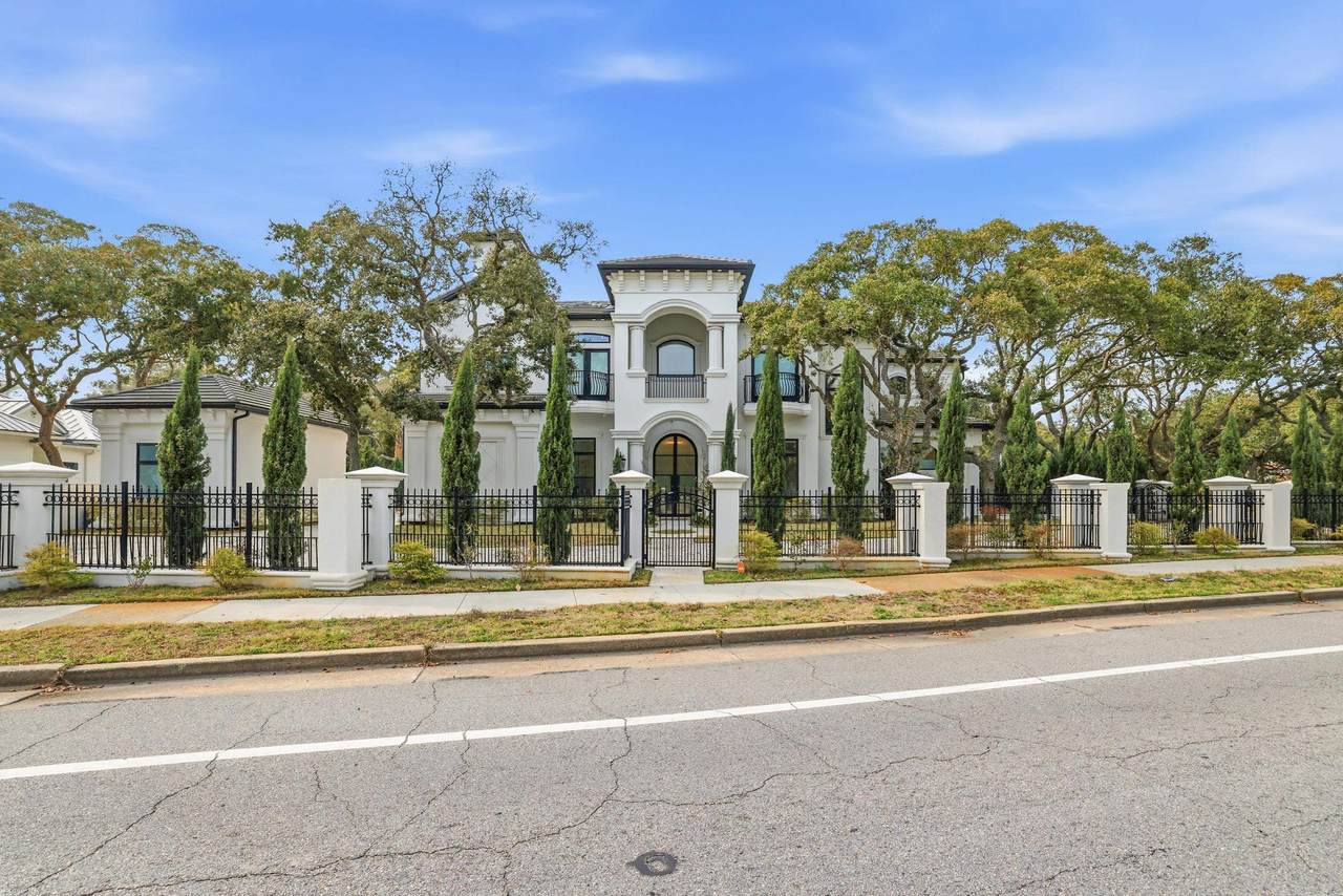 3203 Ocean Blvd. N - Photo 1